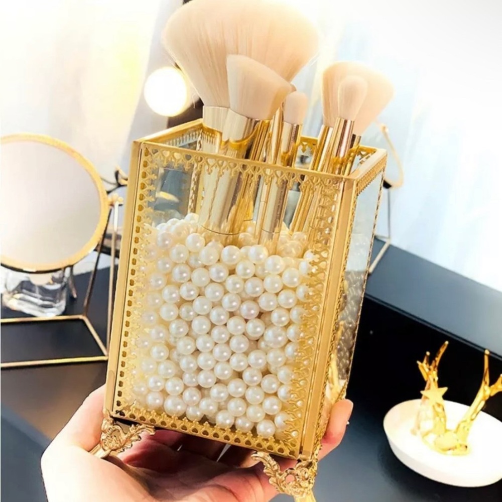 FSyueyun Gold Makeup Brush Holder Organizer with Free Pearls
